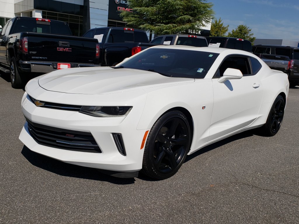 Pre-Owned 2016 Chevrolet Camaro 1LT RWD 2dr Car