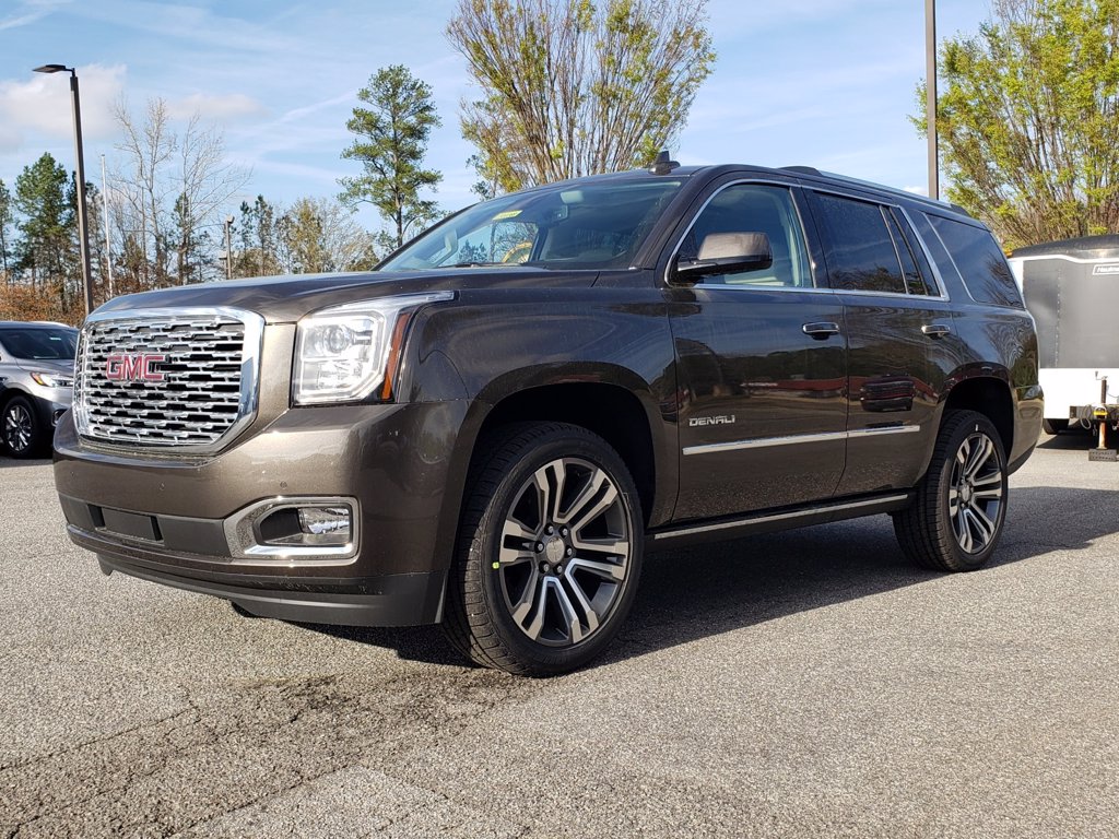 New 2020 GMC Yukon Denali With Navigation