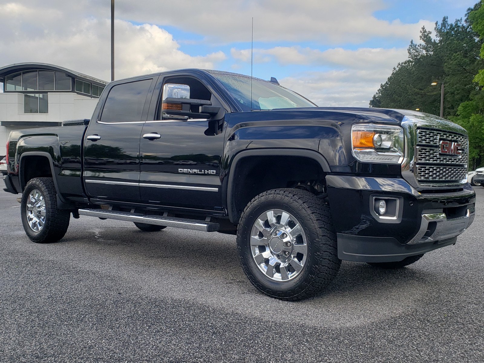 Pre-Owned 2019 GMC Sierra 2500HD Denali Crew Cab Pickup in Roswell ...