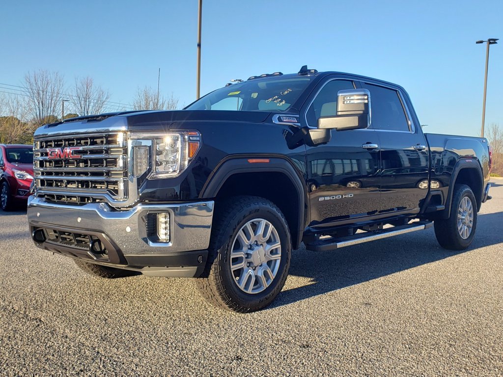 New 2020 GMC Sierra 2500HD SLT 4WD