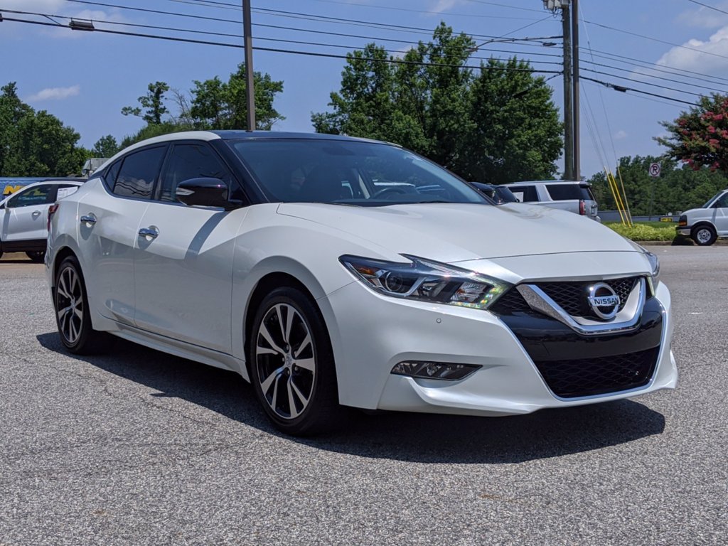 Pre-Owned 2017 Nissan Maxima Platinum With Navigation