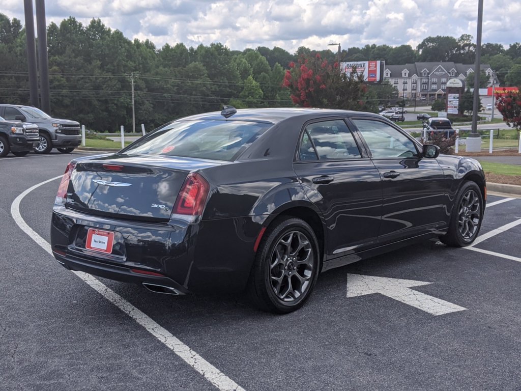 Pre-Owned 2016 Chrysler 300 S With Navigation & AWD