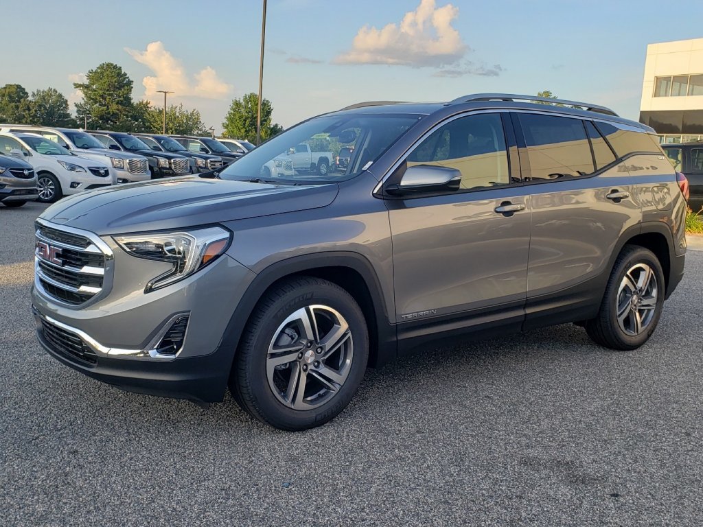 New 2020 GMC Terrain SLT FWD Sport Utility