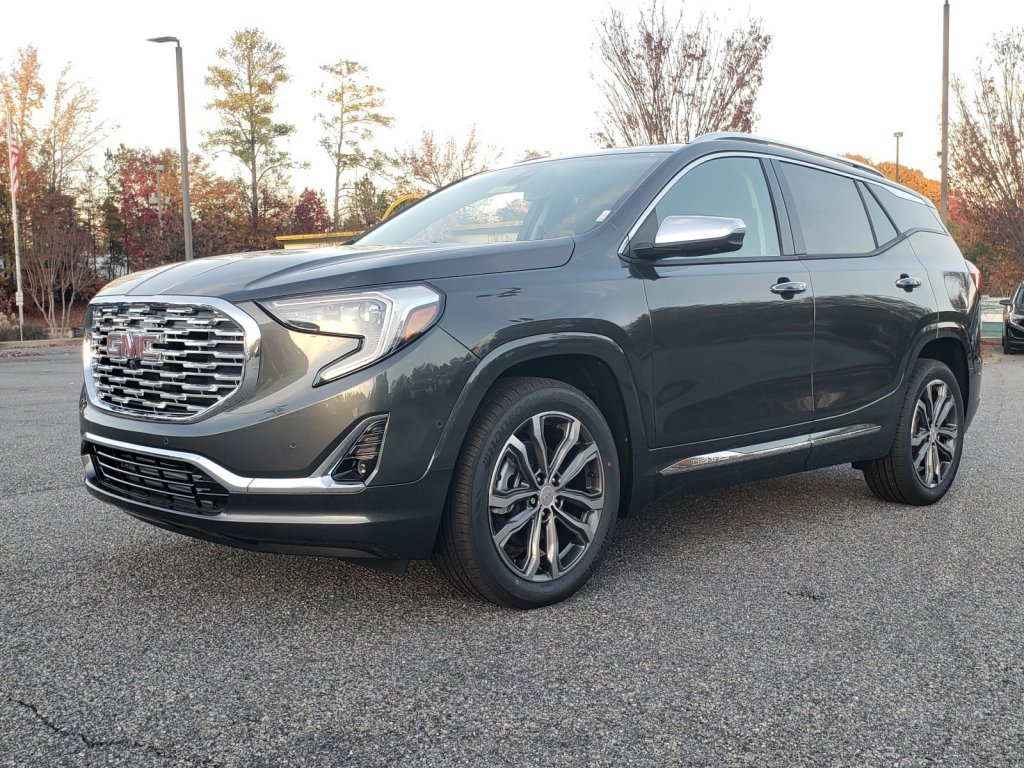 New 2020 GMC Terrain Denali With Navigation