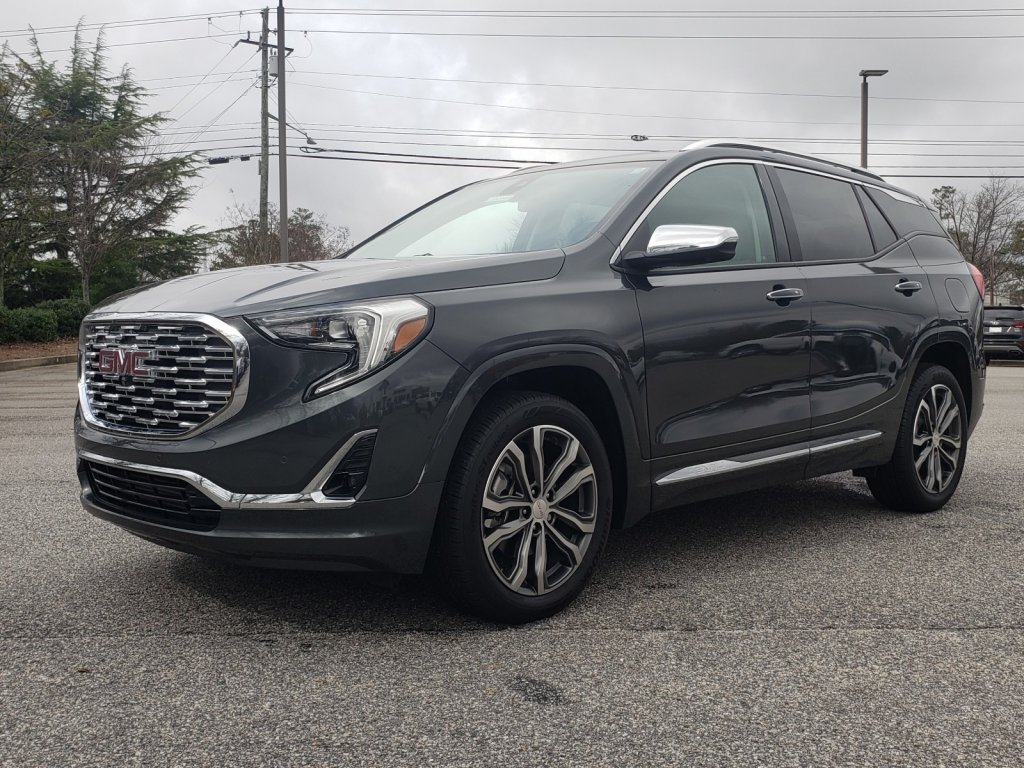 Pre-Owned 2019 GMC Terrain Denali With Navigation