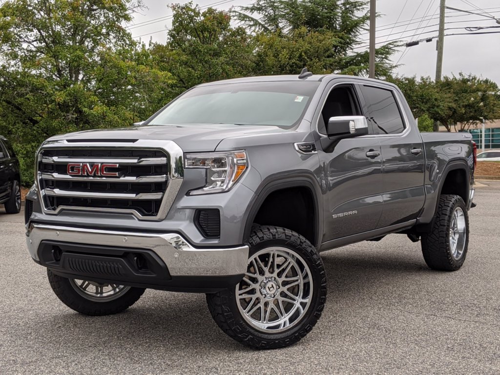 Pre-Owned 2020 GMC Sierra 1500 SLE 4WD