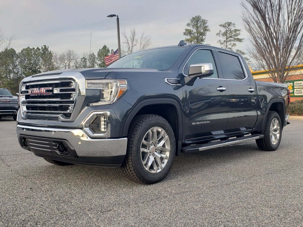 New 2020 GMC Sierra 1500 SLT 4WD