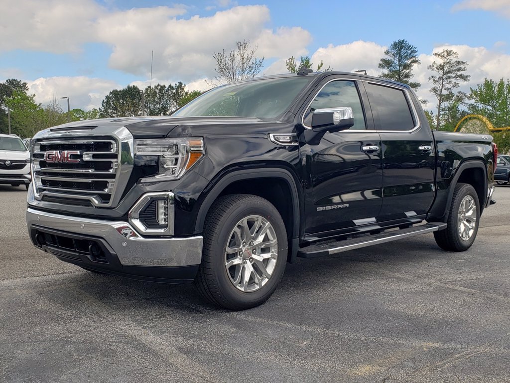 New 2020 GMC Sierra 1500 SLT 4WD