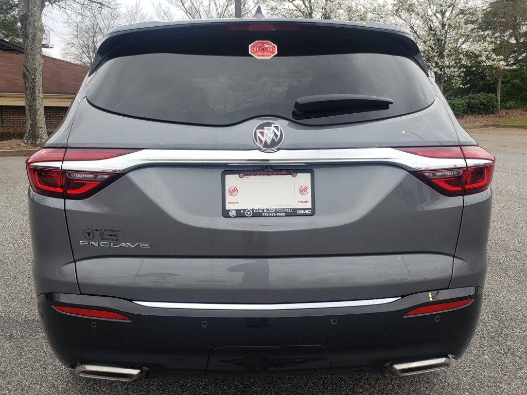 New 2020 Buick Enclave Essence FWD Sport Utility